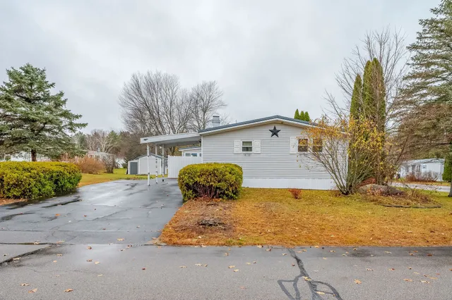 $199,000 | 5 Bermuda Lane, Rochester, NH 03867