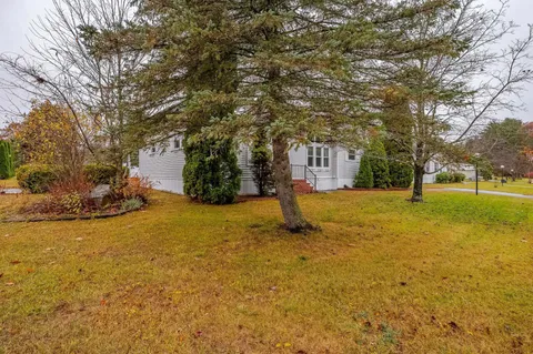 $199,000 | 5 Bermuda Lane, Rochester, NH 03867