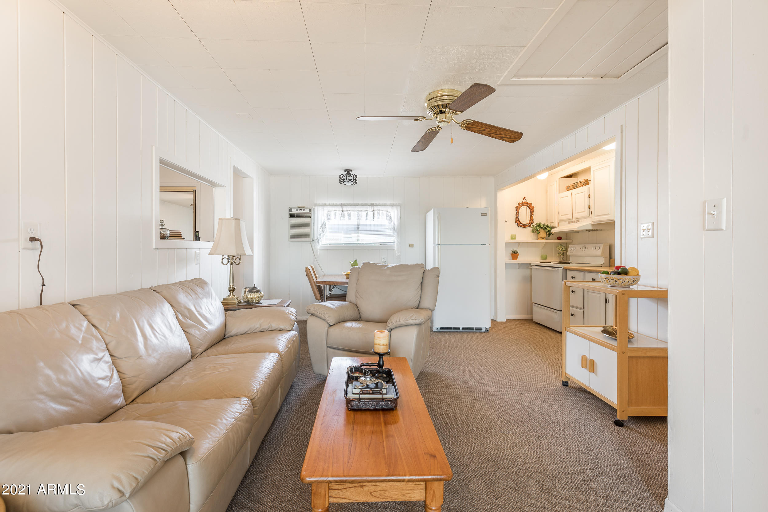2295 South Descanso Road Apache Junction, AZ 85119 - Photo 4 of 12 2295 S Descanso Rd (8 of 20)
