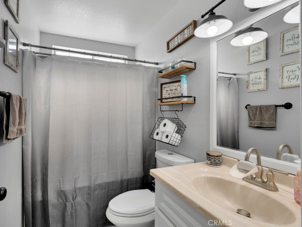 3237 Shady Lane Rosamond, CA 93560 - Photo 12 of 20