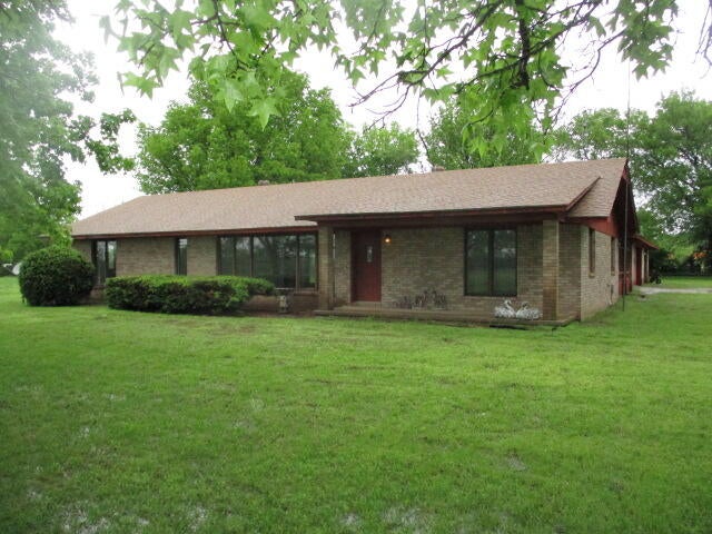 21889 South 520 Road Afton, OK 74331 - Photo 3 of 62 IMG_0077