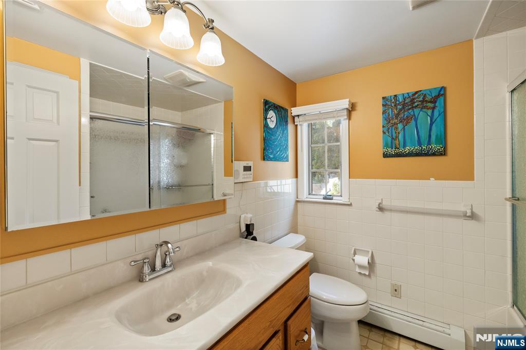 99 Lynwood Road Verona, NJ 07044 - Photo 22 of 30