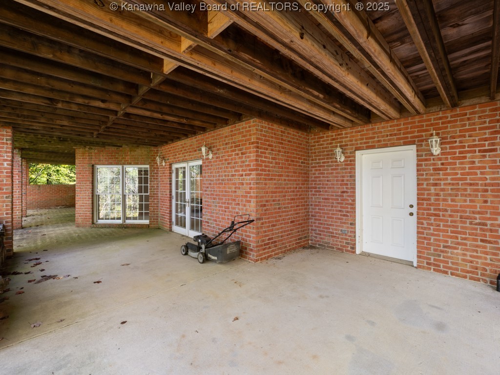 245 Whispering Woods Road Charleston, WV 25304 - Photo 45 of 48 Gallery Image 45