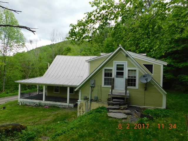 74 Davis Road Bethel, VT 05031 - Photo 6 of 11
