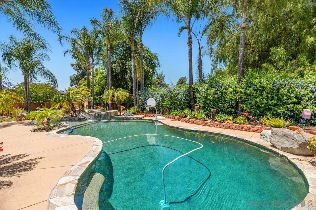 14725 Espola Road Poway, CA 92064 - Photo 28 of 50 a view of a outdoor space