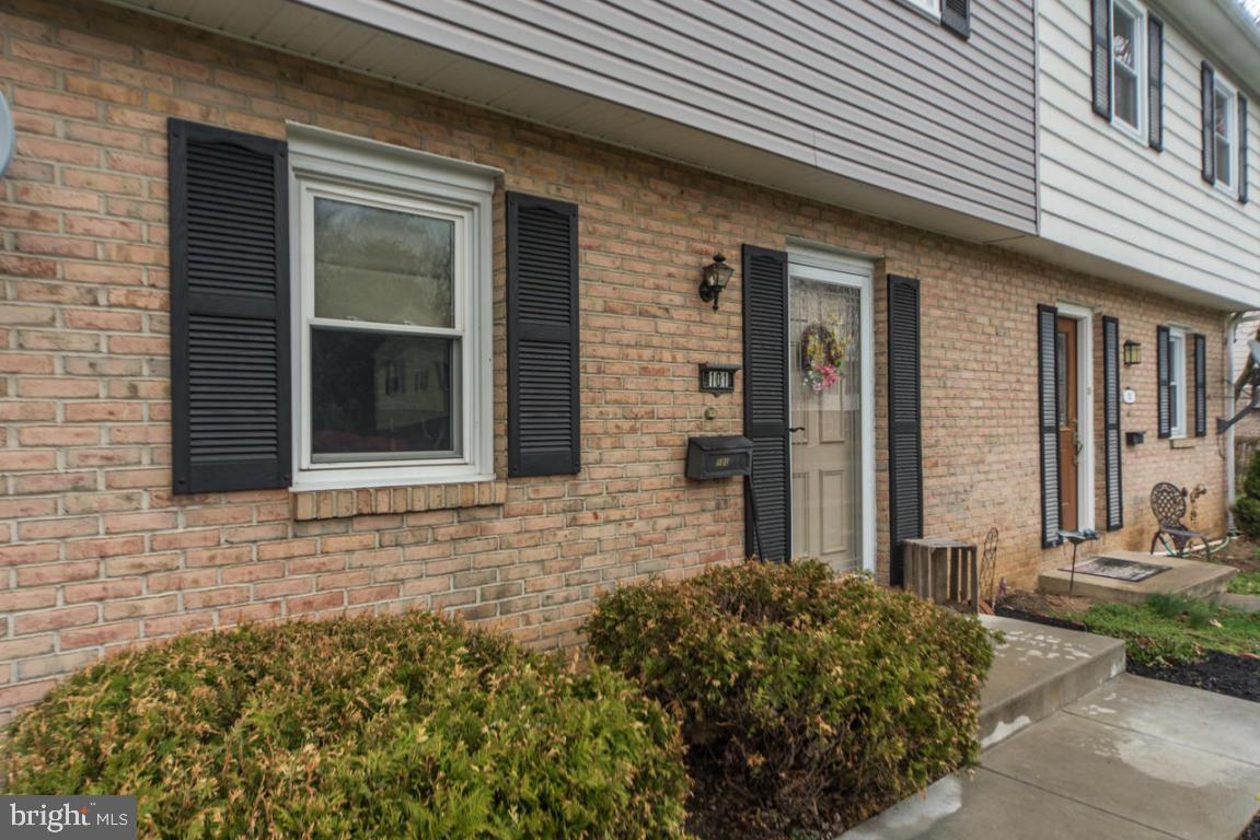 101 Noble Street Lititz, PA 17543 - Photo 4 of 26
