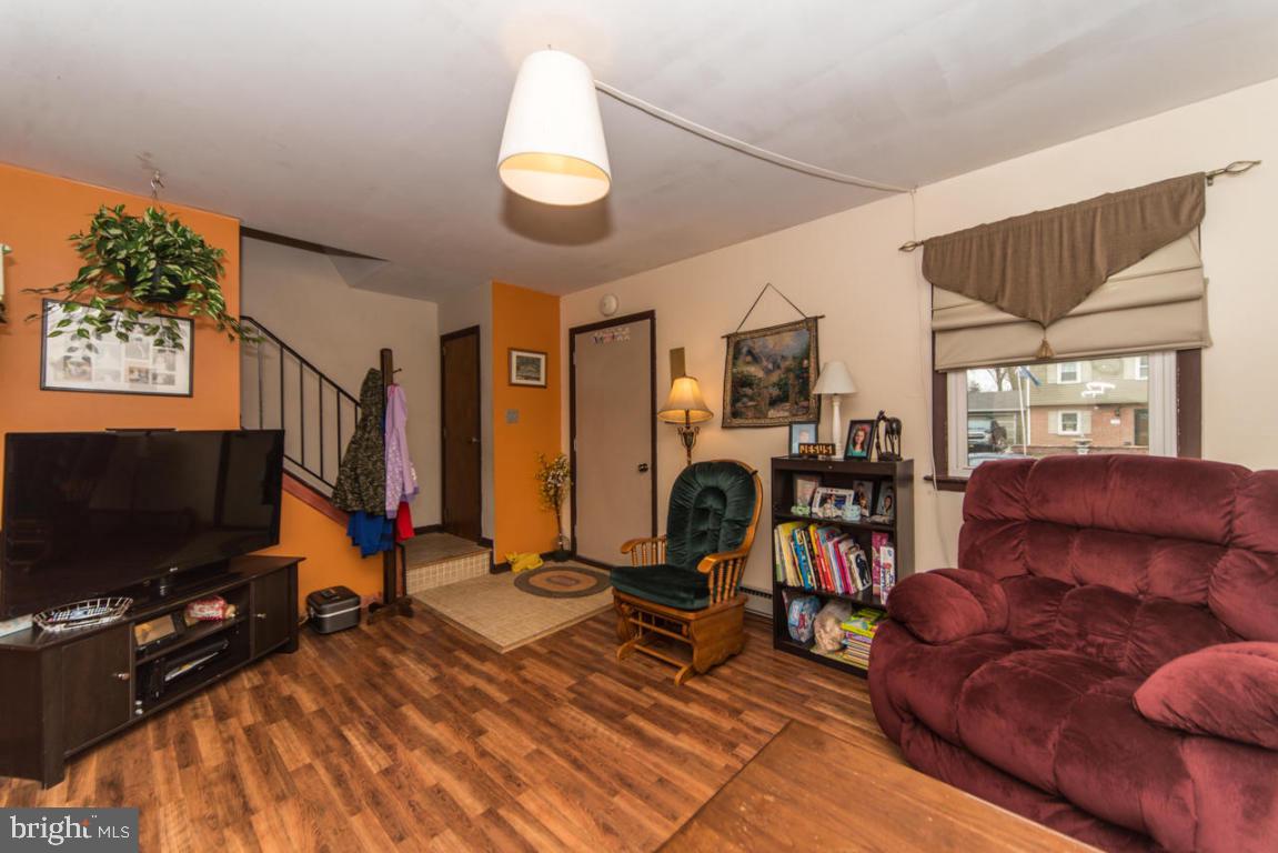 101 Noble Street Lititz, PA 17543 - Photo 8 of 26