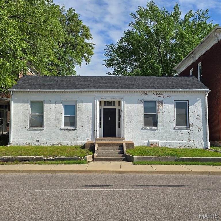 421 East A Street Belleville, IL 62220 - Photo 1 of 11
