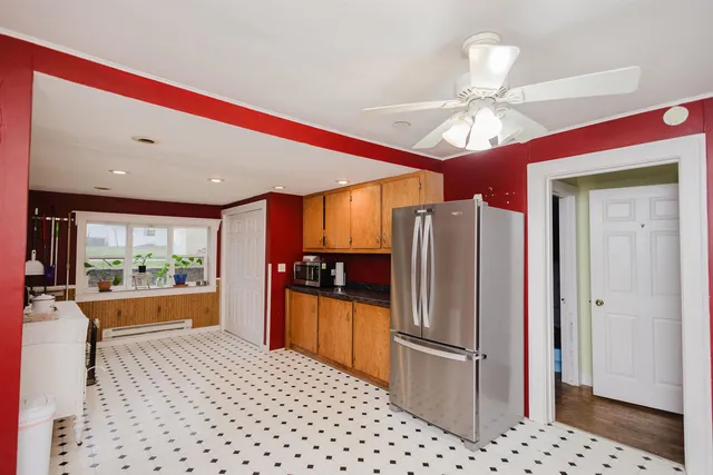 $254,900 | 225 Washington Street, Mineral Point, WI 53565