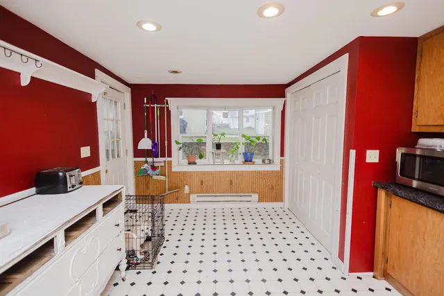 $254,900 | 225 Washington Street, Mineral Point, WI 53565