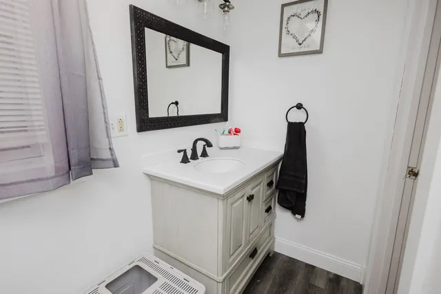 $254,900 | 225 Washington Street, Mineral Point, WI 53565