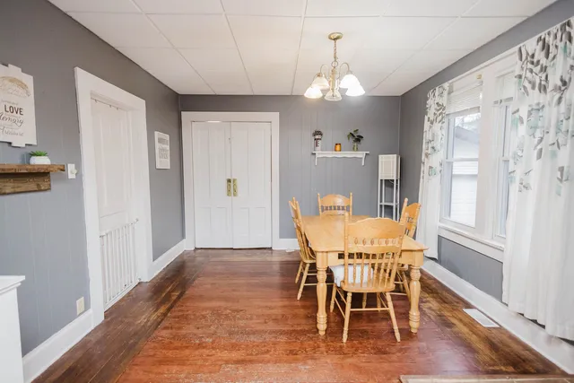 $254,900 | 225 Washington Street, Mineral Point, WI 53565