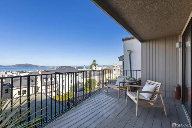 $1,995,000 | 2295 Vallejo Street, Unit 409, San Francisco, CA 94123