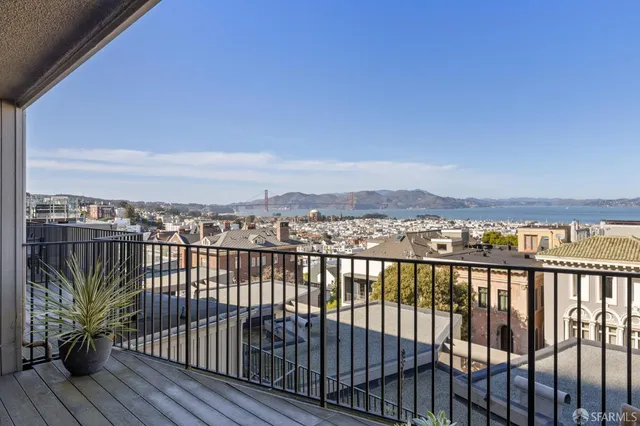 $1,995,000 | 2295 Vallejo Street, Unit 409, San Francisco, CA 94123