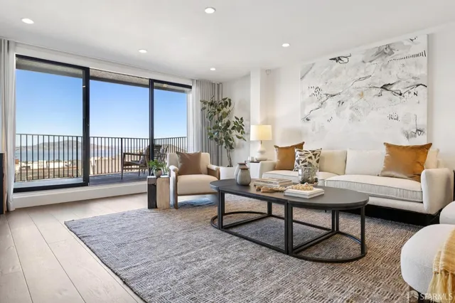 $1,995,000 | 2295 Vallejo Street, Unit 409, San Francisco, CA 94123