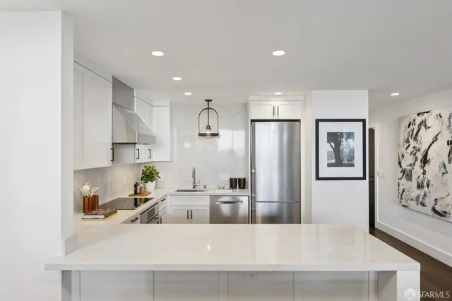 $1,995,000 | 2295 Vallejo Street, Unit 409, San Francisco, CA 94123