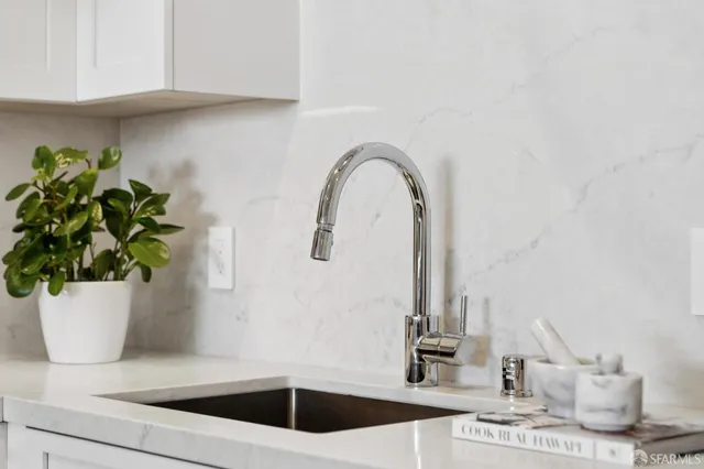 $1,995,000 | 2295 Vallejo Street, Unit 409, San Francisco, CA 94123