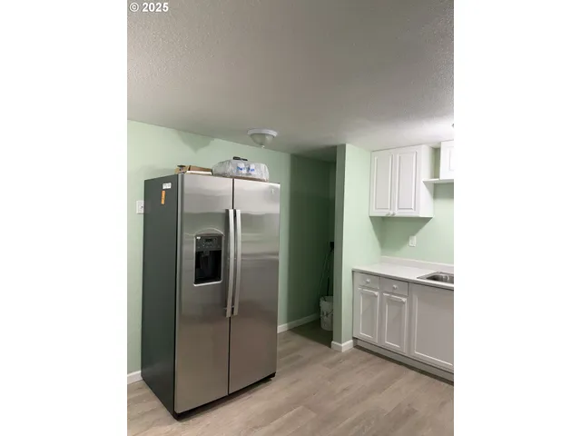 $59,000 | 7409 Southeast 82nd Avenue, Unit 4, Portland, OR 97266