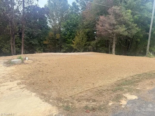 $39,900 | 130 Sherry Lane, Mount Airy, NC 27030