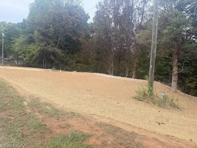 $39,900 | 130 Sherry Lane, Mount Airy, NC 27030