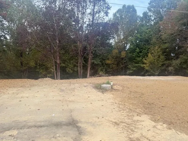 $39,900 | 130 Sherry Lane, Mount Airy, NC 27030