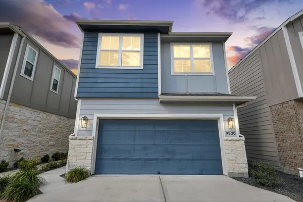 $2,600 | 9830 Magnolia Village Lane, Houston, TX 77080