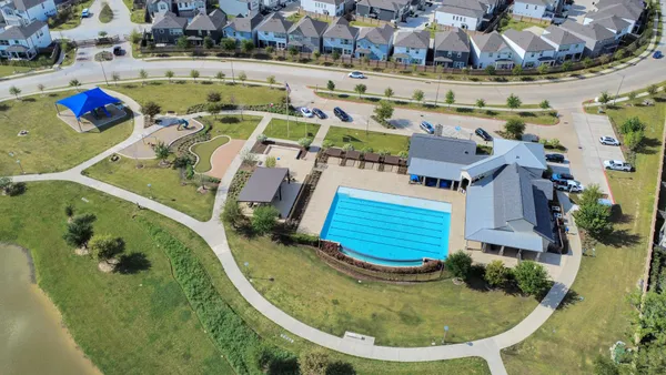 $2,600 | 9830 Magnolia Village Lane, Houston, TX 77080