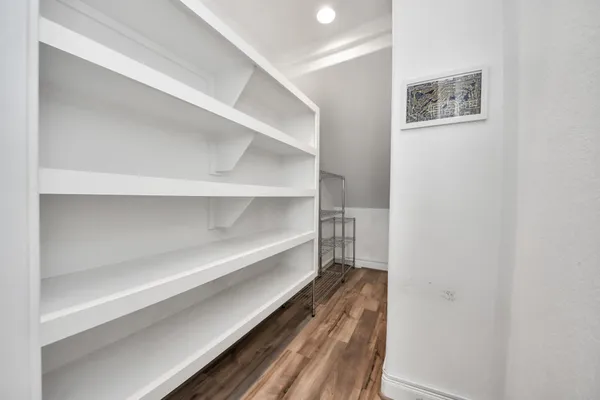 $2,600 | 9830 Magnolia Village Lane, Houston, TX 77080