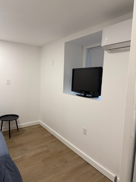 4 Westville Street, Unit R Boston, MA 02124 - Photo 8 of 15