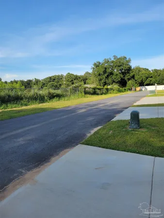 $1,875 | 5061 Peach Drive, Pace, FL 32571