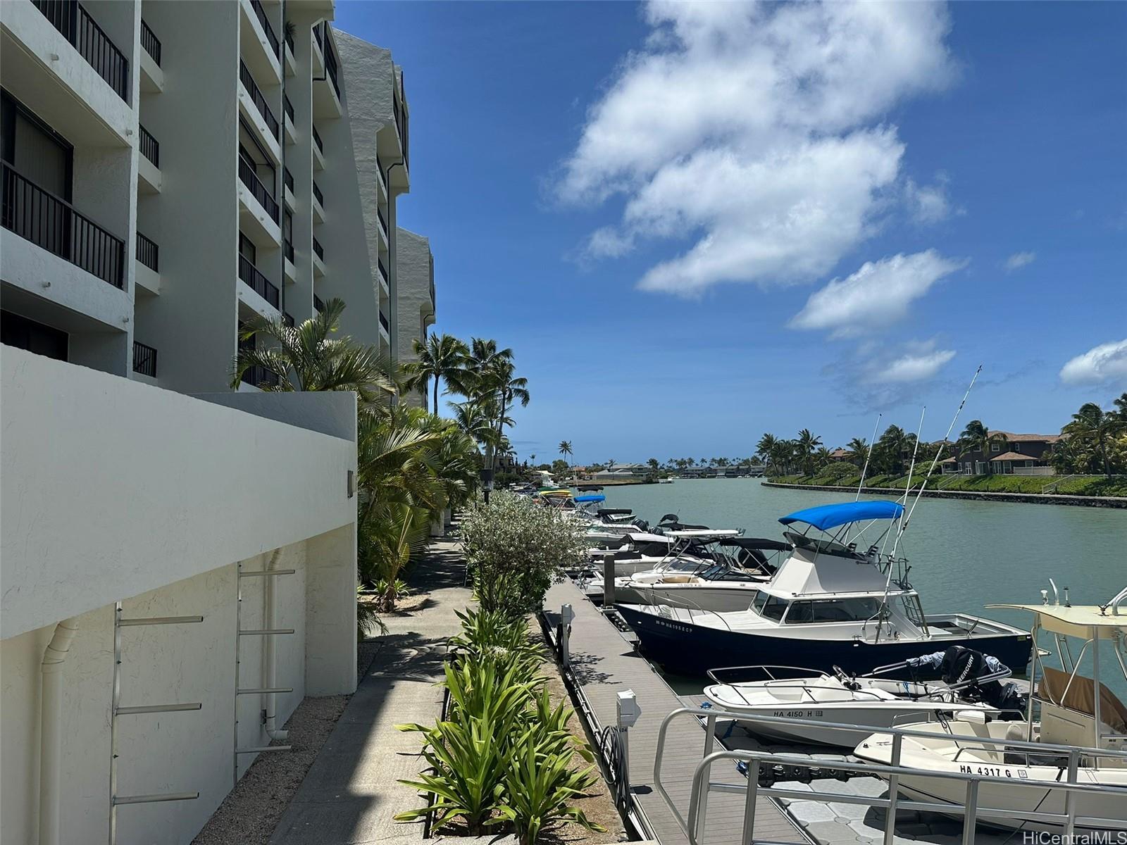 500 Lunalilo Home Road, Unit 22C Honolulu, HI 96825 - Photo 15 of 25 Free dock docks, 1st come, 1st served. Free storage too.