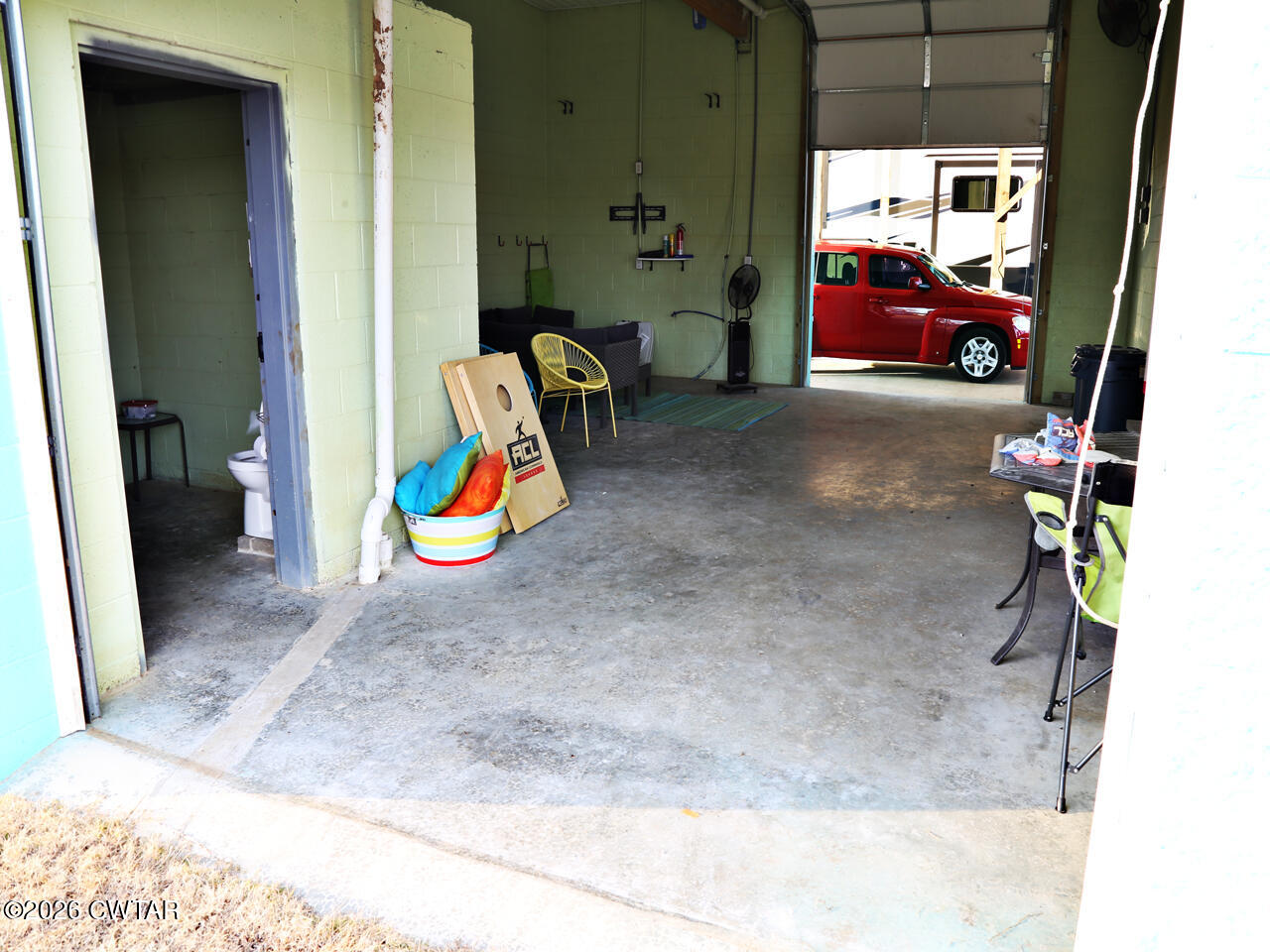404 Lagoon Lane Decaturville, TN 38329 - Photo 2 of 23 IMG_6493