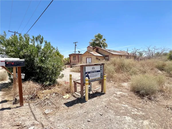 $70,000 | 14865 Kirkwood Street, Blythe, CA 92225