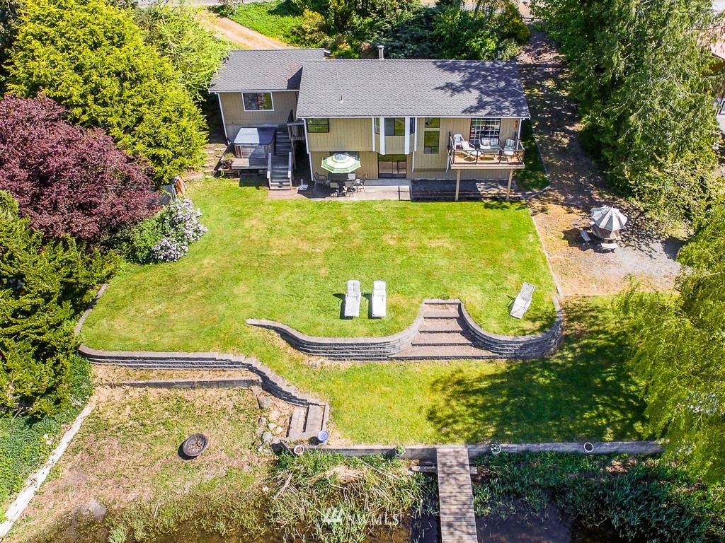 18398 Southwest View Road Mount Vernon, WA 98274 - Photo 18 of 19 Gallery Image 18