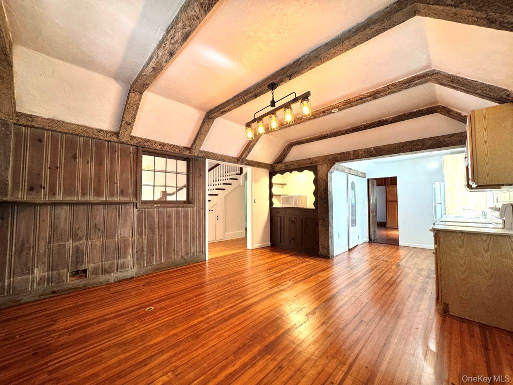 560 Taxter Road Elmsford, NY 10523 - Photo 3 of 39