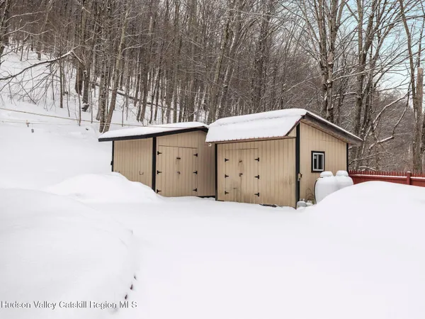 $395,000 | 296 Diamond Notch Road, Lanesville, NY 12450