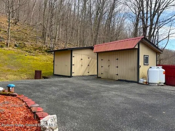 $395,000 | 296 Diamond Notch Road, Lanesville, NY 12450