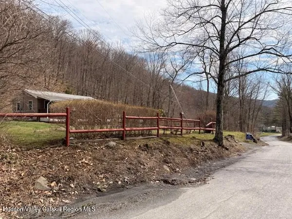 $395,000 | 296 Diamond Notch Road, Lanesville, NY 12450
