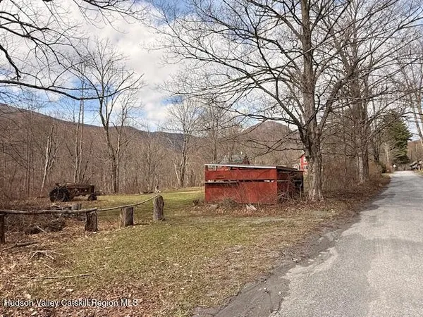 $395,000 | 296 Diamond Notch Road, Lanesville, NY 12450