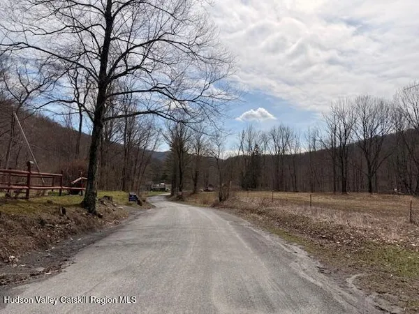 $395,000 | 296 Diamond Notch Road, Lanesville, NY 12450