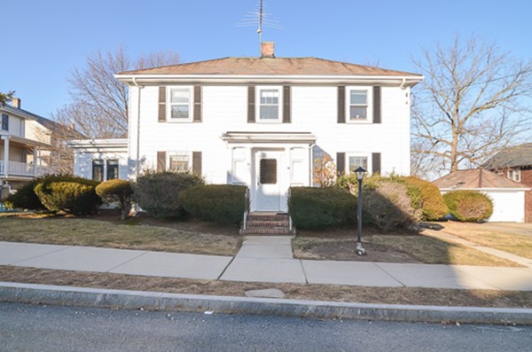28 Rangeley Road Watertown, MA 02472 - Photo 1 of 15 Gallery Image 1