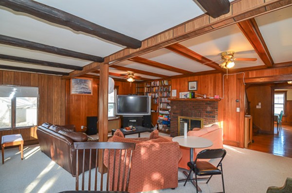 28 Rangeley Road Watertown, MA 02472 - Photo 2 of 15 Gallery Image 2