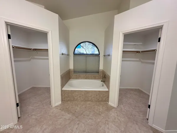 $2,950 | 3618 East Goldfinch Gate Lane, Phoenix, AZ 85044