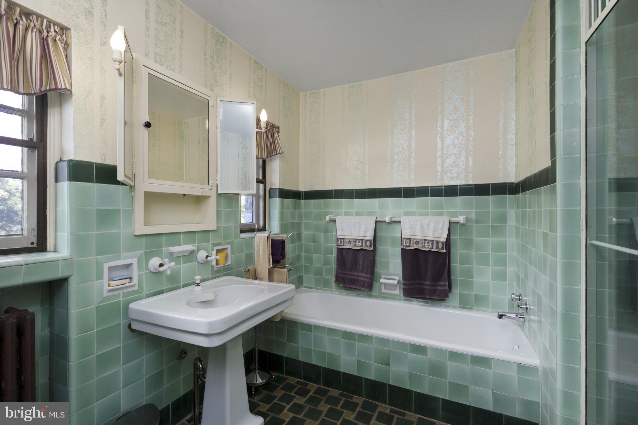 33 Richey Place Trenton, NJ 08618 - Photo 25 of 43 Gallery Image 25