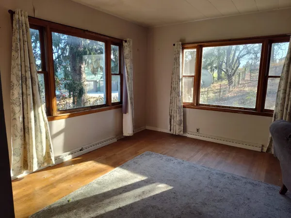 $200,000 | 27891 Co Hwy X, Cashton, WI 54619