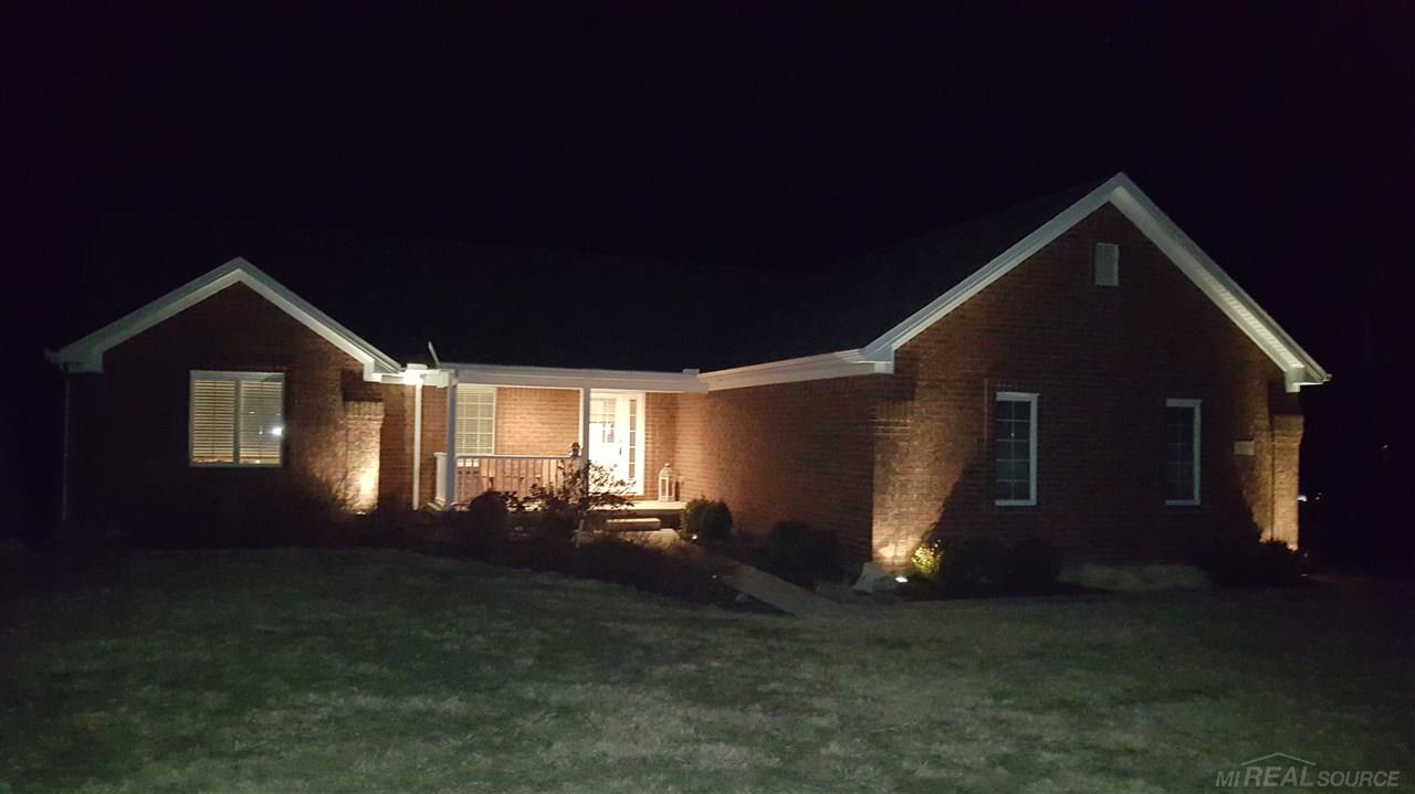 20489 Armada Ridge Road Armada, MI 48005 - Photo 2 of 22