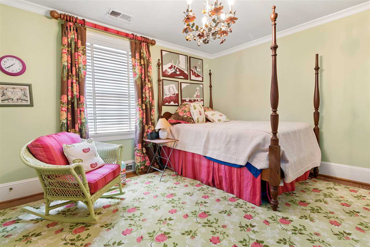 1512 Canterbury Road Raleigh, NC 27608 - Photo 18 of 30 Photo 18