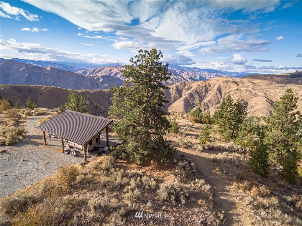 2214 Black Rock Road Orondo, WA 98843 - Photo 1 of 40 Gallery Image 1