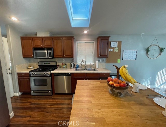 15181 Van Buren Boulevard, Unit 22 Riverside, CA 92504 - Photo 22 of 56