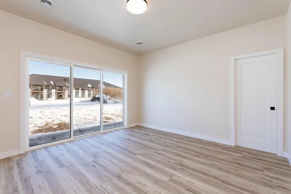 $492,860 | 10311 Burgundy Drive, Horace, ND 58047